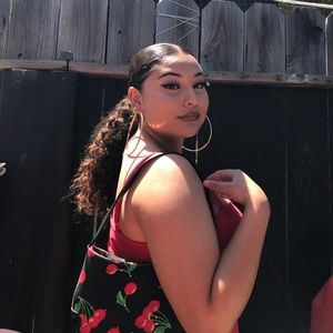 Meet your Posher, Wendy